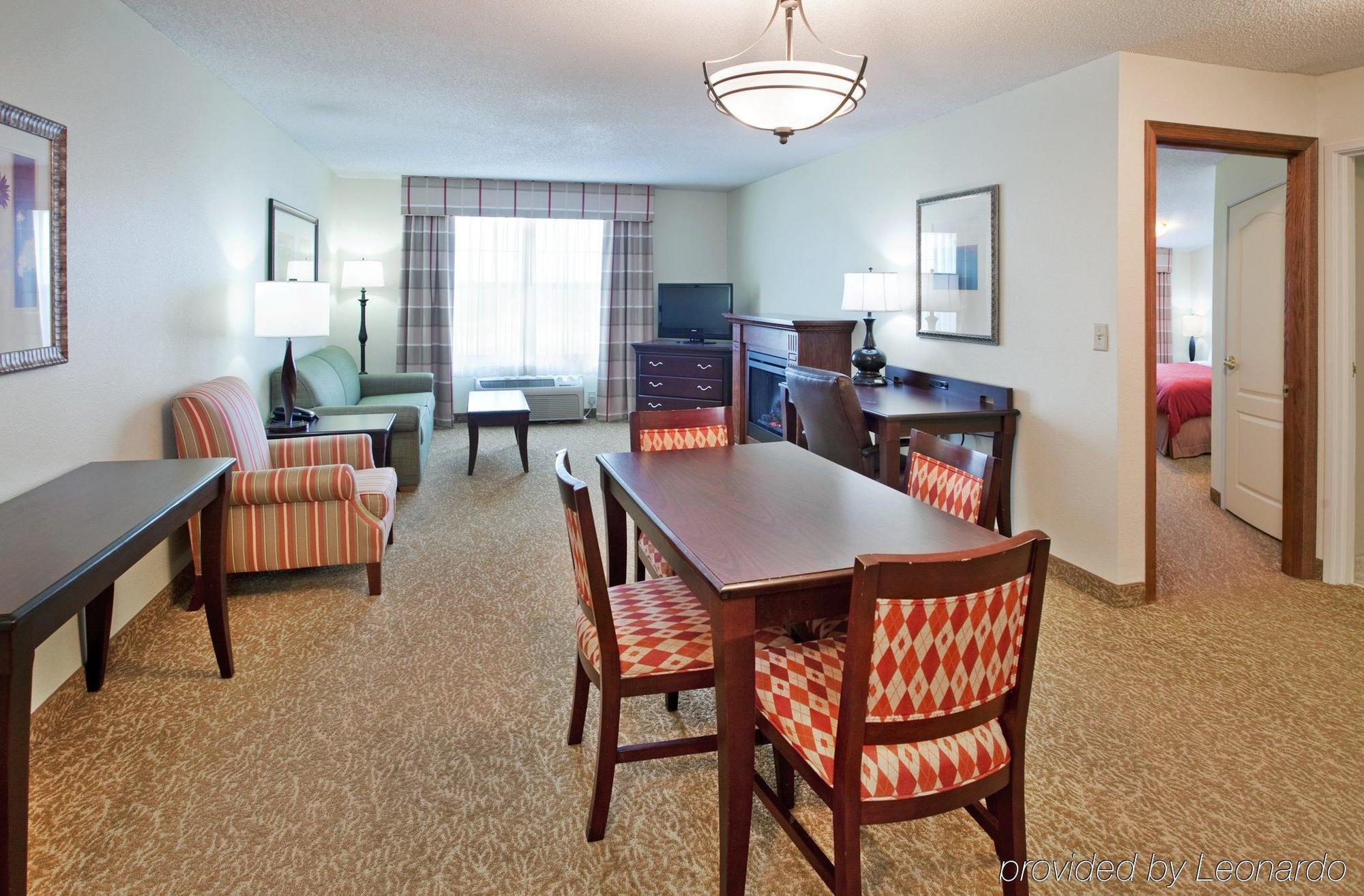 Country Inn & Suites By Radisson, Kansas City At Village West, Ks Bonner Springs Habitación foto
