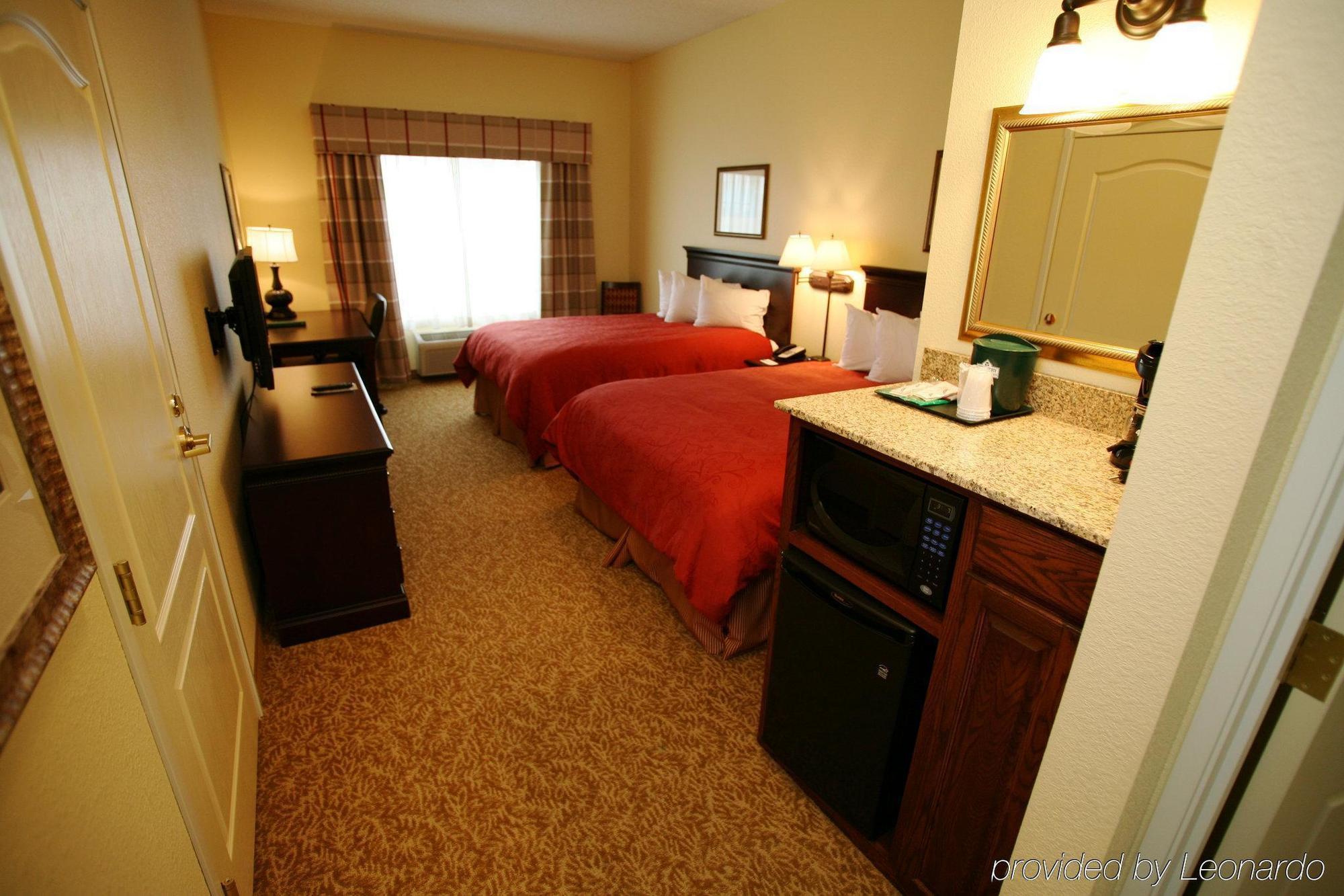 Country Inn & Suites By Radisson, Kansas City At Village West, Ks Bonner Springs Habitación foto