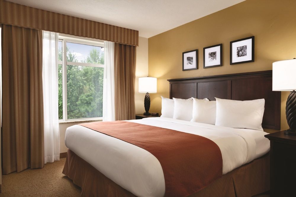 Country Inn & Suites By Radisson, Kansas City At Village West, Ks Bonner Springs Exterior foto